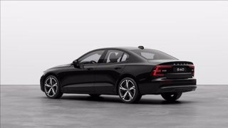 VOLVO S60 B4 automatico Plus Dark 2