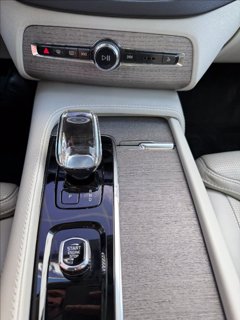 VOLVO XC90 B5 (d) AWD automatico Plus Bright 15
