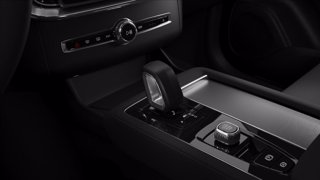 VOLVO XC90 B5 AWD automatico 7 posti Core 16