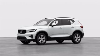 VOLVO XC40 B3 automatico Essential 0