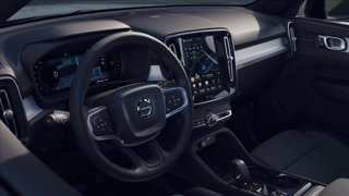 VOLVO XC40 B3 automatico Plus Black Edition 13