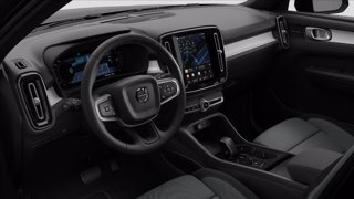 VOLVO XC40 B3 automatico Plus Black Edition 15
