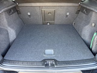 VOLVO XC40 T3 Geartronic Momentum 5