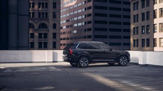 VOLVO XC90 T8 Plug-in hybrid AWD automatico 7 posti Core 3