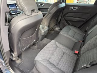 VOLVO XC60 B4 (d) automatico Core 6