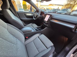 VOLVO XC40 B3 automatico Core 7