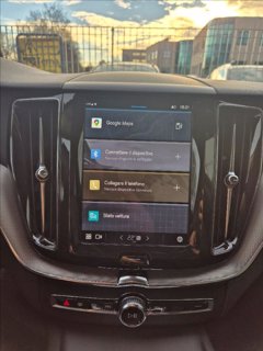 VOLVO XC60 B4 (d) AWD automatico Plus Dark 9