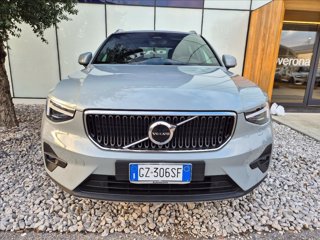 VOLVO XC40 B3 automatico Core 1