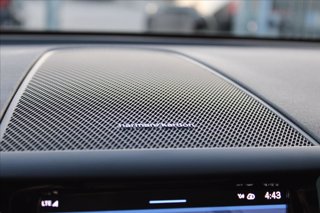 VOLVO XC60 T6 Plug-in hybrid AWD automatico Plus Dark 12