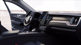 VOLVO XC60 T6 Plug-in hybrid AWD automatico Plus Dark 13