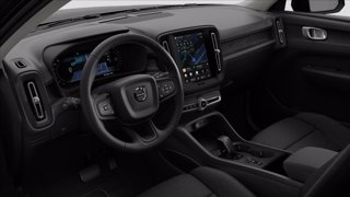 VOLVO XC40 B3 automatico Essential 15