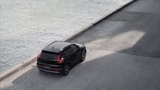 VOLVO XC40 B3 automatico Core 4