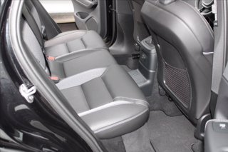 VOLVO XC60 T6 Plug-in hybrid AWD automatico Ultra Black Edition 10