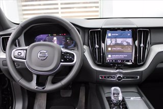 VOLVO XC60 T6 Plug-in hybrid AWD automatico Ultra Black Edition 7