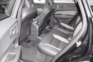 VOLVO XC60 T6 Plug-in hybrid AWD automatico Ultra Black Edition 8