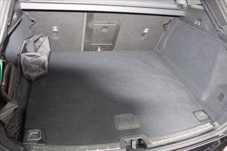 VOLVO XC60 T6 Plug-in hybrid AWD automatico Ultra Black Edition 9