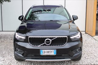 VOLVO XC40 T3 Geartronic Momentum Pro 2