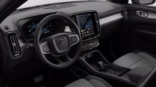 VOLVO XC40 B3 automatico Core 5