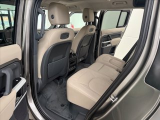 LAND ROVER Defender 110 3.0D I6 250 CV AWD Auto 6