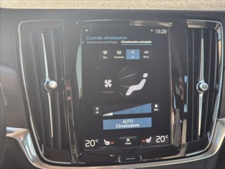 VOLVO V90 Cross Country D4 AWD Pro 16