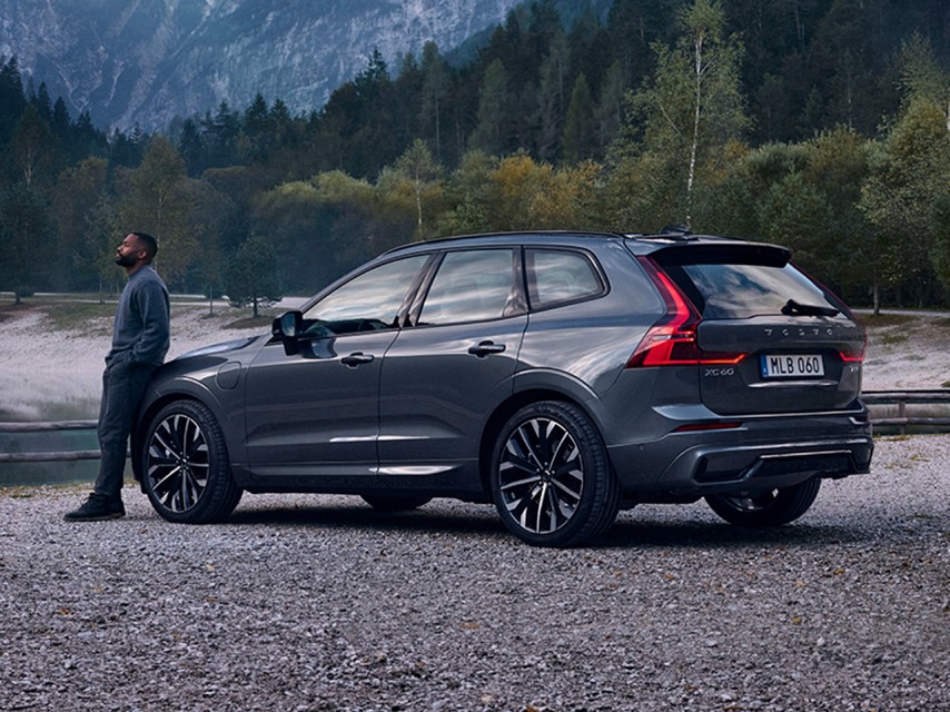 XC60 B5 AWD Mild Hybrid Core MY26 Large