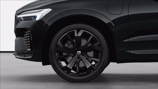 VOLVO XC60 T6 Plug-in hybrid AWD automatico Plus Black Edition 15